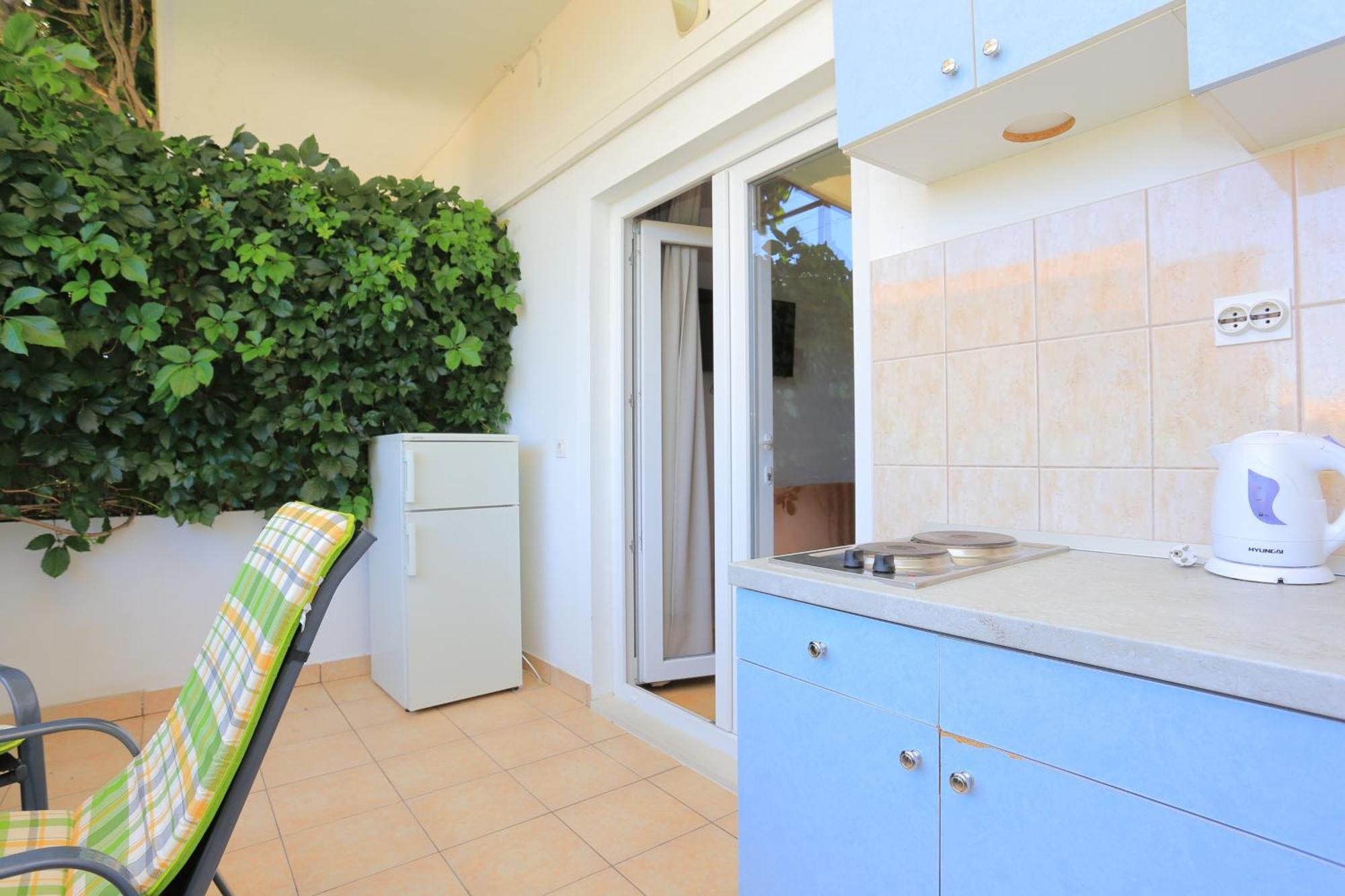 Apartments By The Sea Zivogosce - Blato, Makarska - 1057 Blato  Room photo