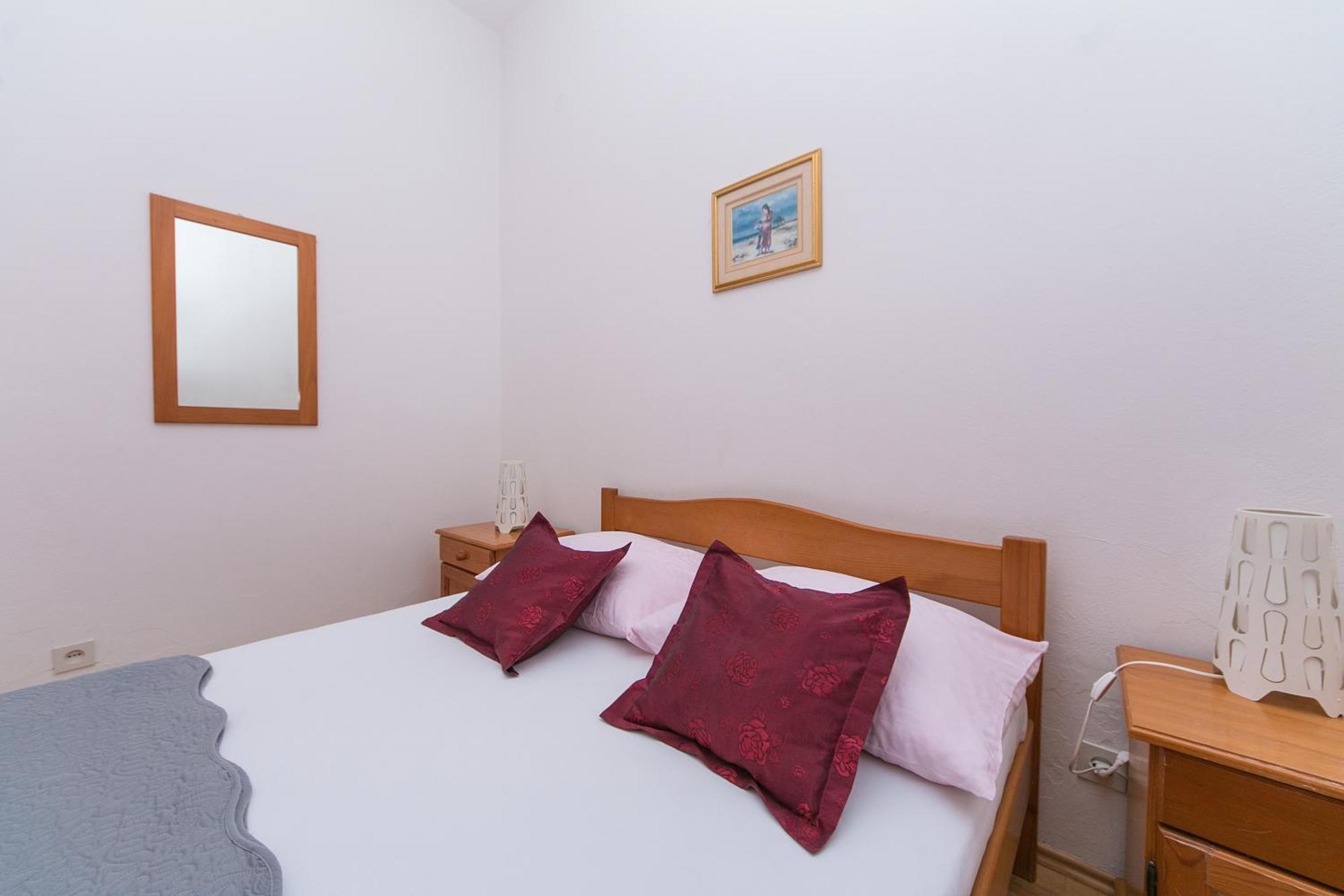 Apartments By The Sea Zivogosce - Blato, Makarska - 1057 Blato  Room photo